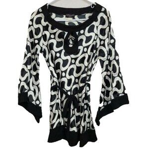 Cocomo Black and White Patterned Tunic